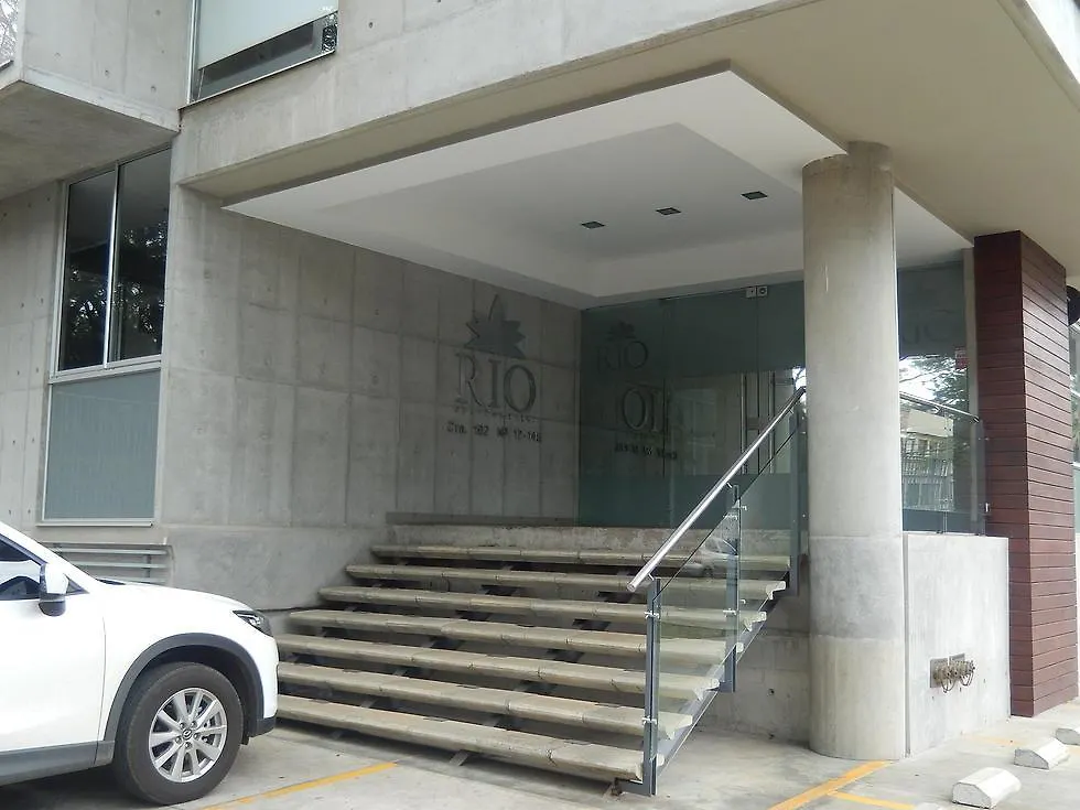 Edificio Rio Hotel Cali